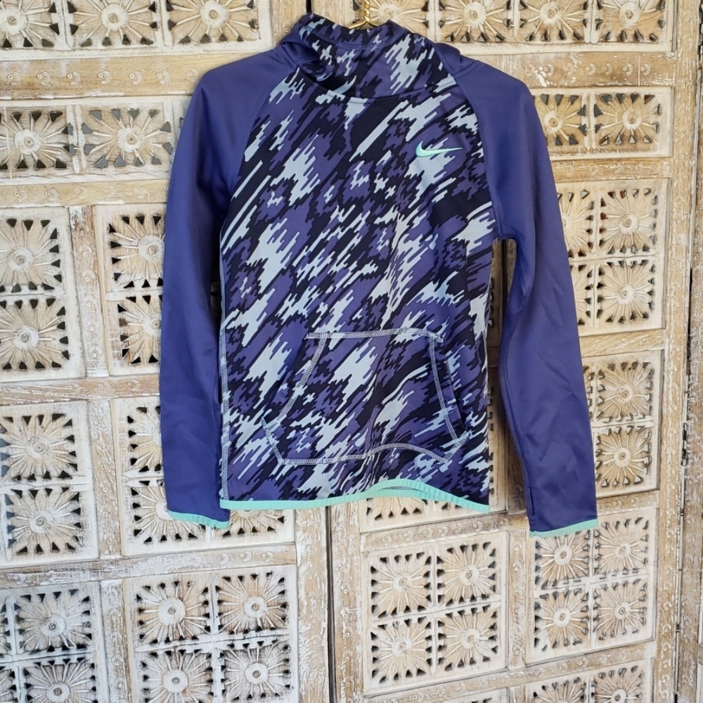 Purple And Teal Girls Nike hoodie with thumb holes S